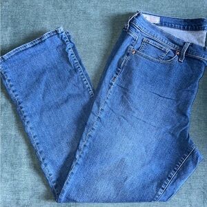 Gap women’s baby boot jeans 35/20 R (approx. women’s 18)